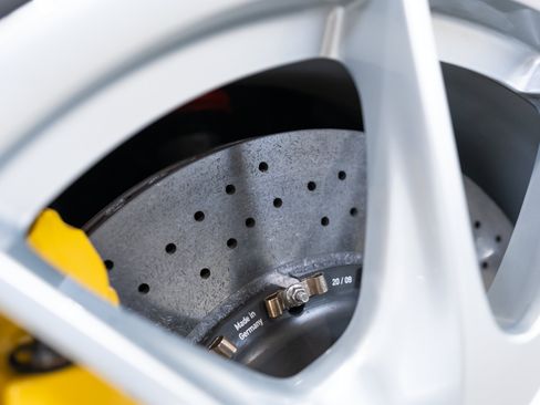 Used 2010 Porsche 911 GT3 RWD image 28