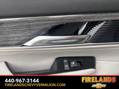 Used 2022 Jeep Wagoneer Series III w/ Premium Group I image 44