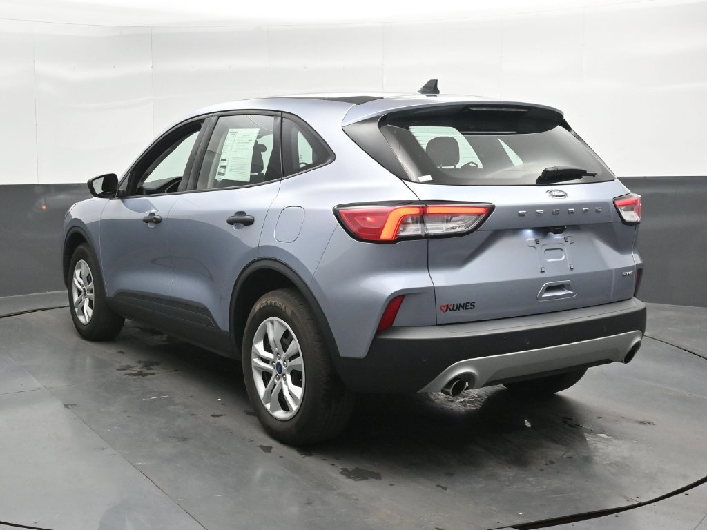 Used 2022 Ford Escape S AWD/4WD image 9
