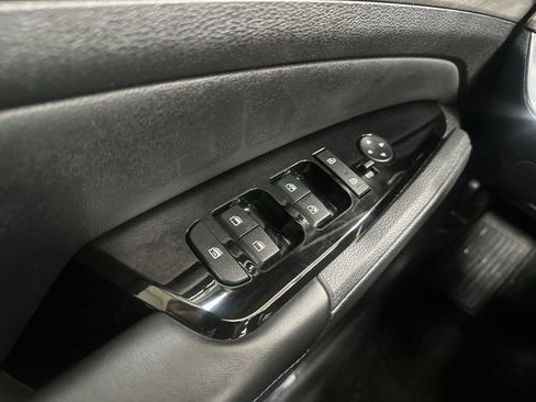 Certified 2023 Kia Sportage X-Line image 16