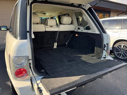 Used 2008 Land Rover Range Rover HSE image 34