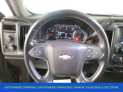 Used 2018 Chevrolet Silverado 1500 LT w/ LT Eassist Package image 11