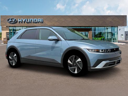 New 2025 Hyundai Ioniq 5 SEL image 10