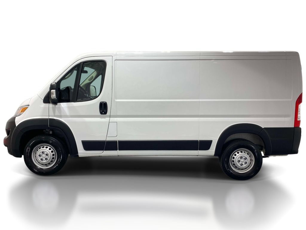 Used 2025 RAM ProMaster 2500 w/ U-Haul Equipment Group FWD image 2