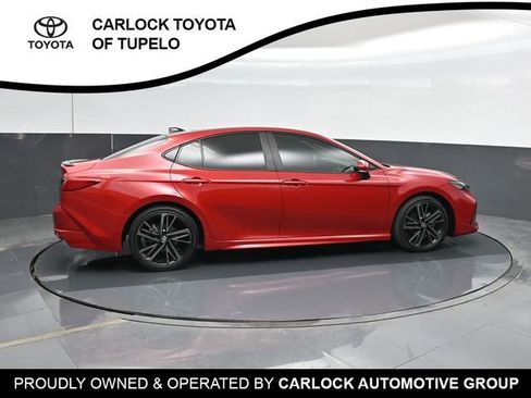 Used 2025 Toyota Camry XSE FWD image 4