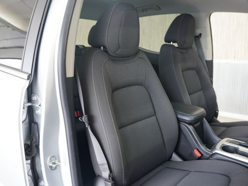 Used 2020 Chevrolet Colorado LT image 28