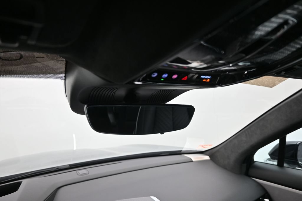 Used 2026 Cadillac Vistiq Platinum AWD/4WD image 19