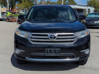 Used 2013 Toyota Highlander SE video 2