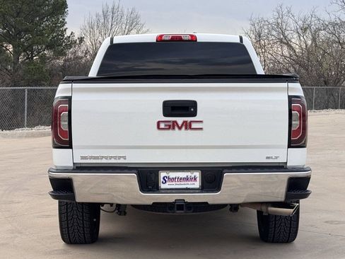 Used 2018 GMC Sierra 1500 SLT w/ Texas SLT Premium Package RWD image 4
