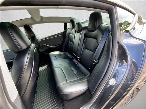 Used 2024 Tesla Model 3 Long Range RWD image 25