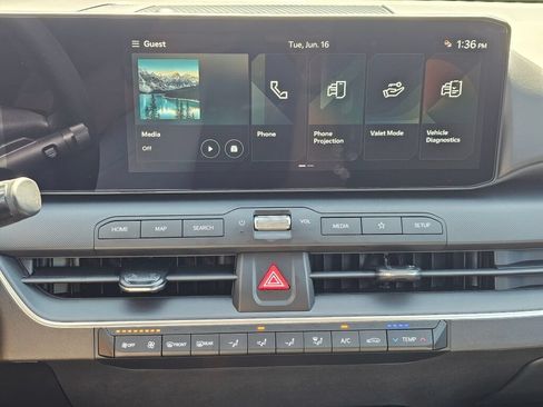 New 2026 Kia K4 FWD image 12