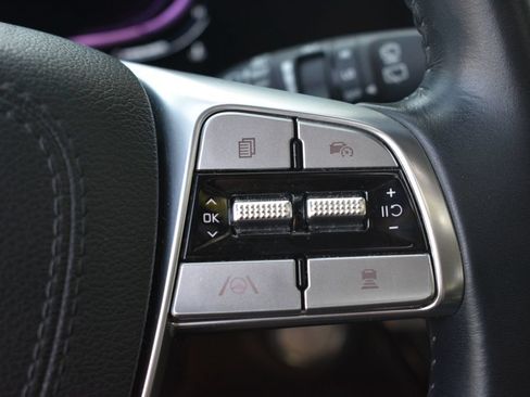Used 2025 Kia Telluride S FWD image 14