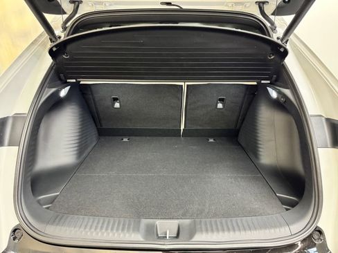 Used 2025 Acura ADX A-Spec FWD image 34