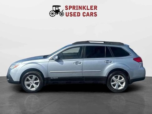 Used 2013 Subaru Outback 3.6R Limited AWD/4WD image 8