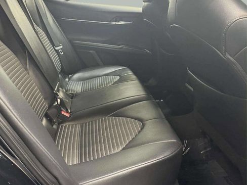 Used 2024 Toyota Camry SE FWD image 8