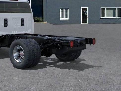 New 2026 GMC Sierra 3500 Pro w/ Snow Plow Prep Package AWD/4WD image 11