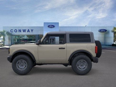 New 2025 Ford Bronco 2-Door w/ Sasquatch Package image 3