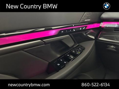 New 2026 BMW 550e xDrive w/ Premium Package image 13