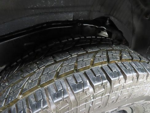 Used 2021 Toyota 4Runner Venture image 29