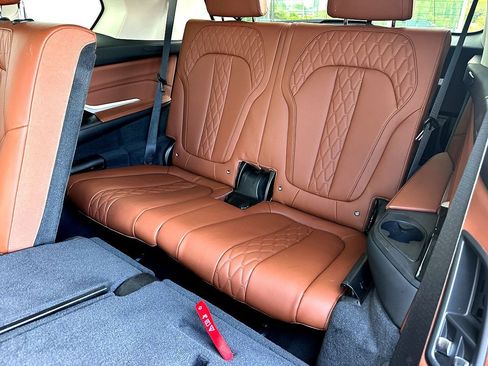 Certified 2024 BMW X7 xDrive40i w/ Climate Comfort Package AWD/4WD image 18