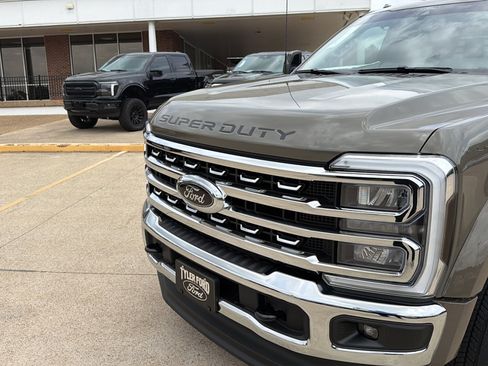 New 2026 Ford F450 Lariat AWD/4WD image 4