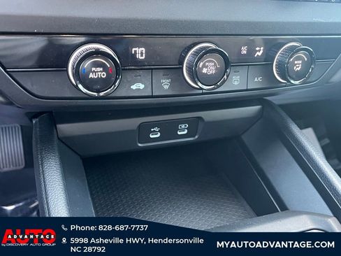 Used 2023 Honda Accord LX image 12