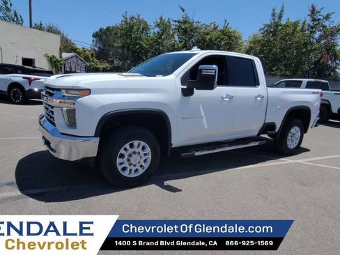 Certified 2022 Chevrolet Silverado 2500 LTZ w/ Safety Package AWD/4WD image 4