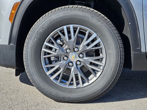 New 2026 Chevrolet Traverse LT FWD image 7