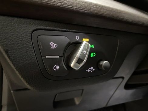 Used 2023 Audi Q5 2.0T Premium image 35