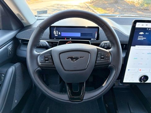 Used 2024 Ford Mustang Mach-E Premium image 8