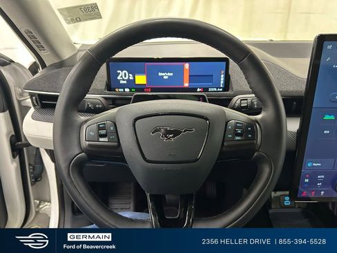 Used 2023 Ford Mustang Mach-E Premium image 22