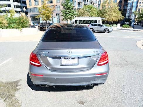 Used 2018 Mercedes-Benz E 43 AMG 4MATIC Sedan image 9