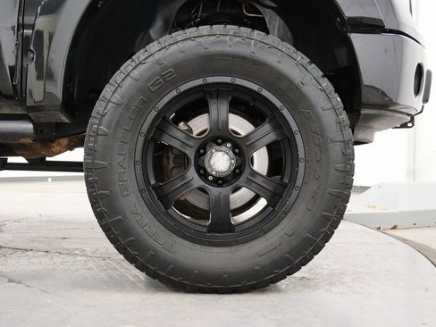 Used 2014 Ford F150 FX4 w/ Equipment Group 402A Luxury image 35