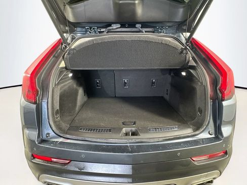 Used 2020 Cadillac XT4 Premium Luxury FWD image 24