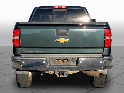 Used 2019 Chevrolet Silverado 2500 LTZ w/ Duramax Plus Package AWD/4WD image 5