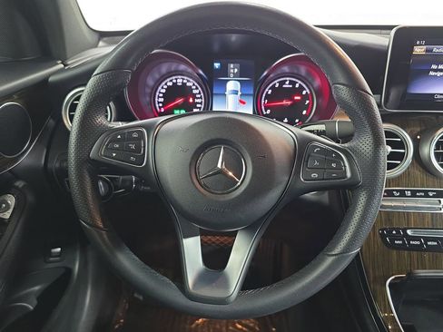 Used 2018 Mercedes-Benz GLC 300 image 14
