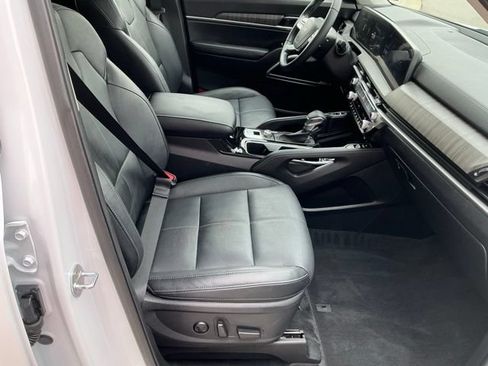 Used 2023 Kia Telluride EX FWD image 18