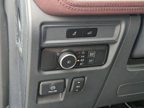 Used 2023 Ford Expedition Max Limited RWD image 16
