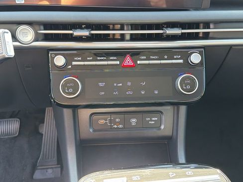 New 2026 Hyundai Tucson Blue SE image 26