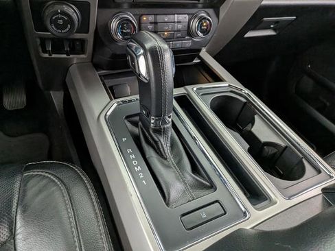 Used 2016 Ford F150 Lariat w/ Equipment Group 502A Luxury AWD/4WD image 29