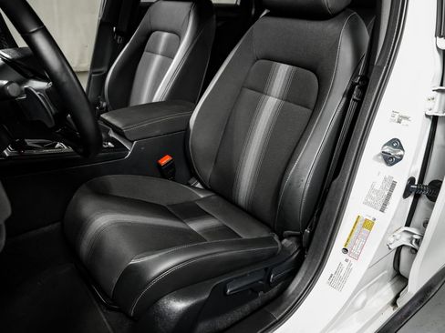 Used 2023 Honda Civic Sport image 28