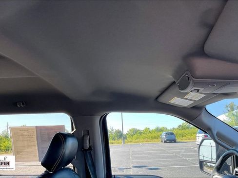 Used 2019 Ford F150 Lariat w/ Equipment Group 501A Mid AWD/4WD image 22
