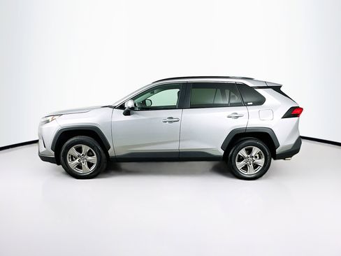 Used 2024 Toyota RAV4 XLE image 4