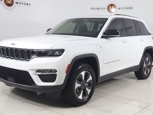 Used 2022 Jeep Grand Cherokee Limited 4xe AWD/4WD image 5
