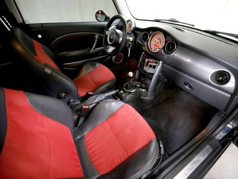 Used 2006 MINI Cooper S FWD image 5