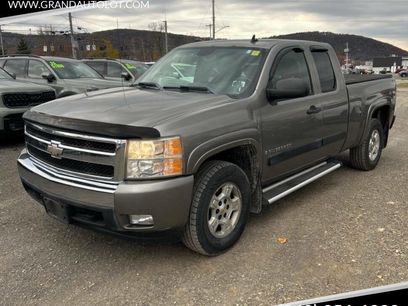 Used 2007 Chevrolet Silverado 1500 LT w/ Towing Package