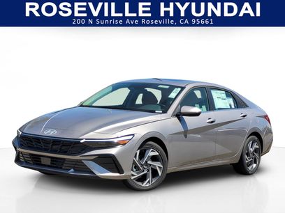 New 2025 Hyundai Elantra SEL