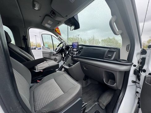 Used 2020 Ford Transit 150 XLT AWD/4WD image 31