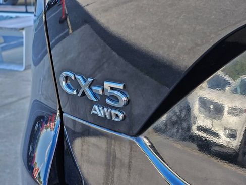 Used 2022 MAZDA CX-5 AWD 2.5 S w/ Premium Plus Pkg image 10