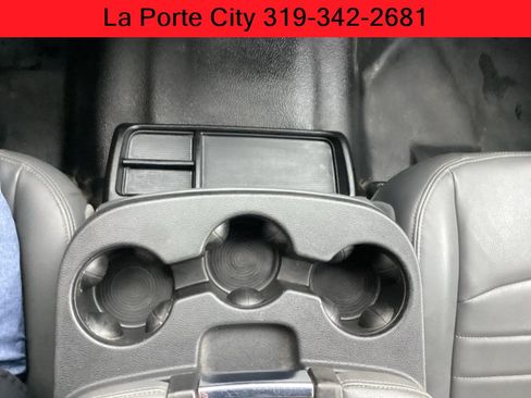 Used 2020 RAM 1500 Tradesman w/ Chrome Appearance Group AWD/4WD image 10